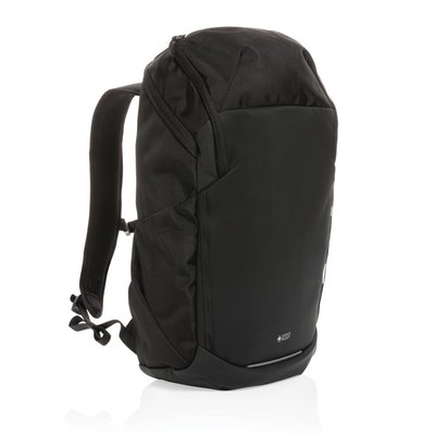 Swiss Peak AWARE™ RPET 15,6 inch business rugzak is een waterbestendige rugzak voor werk en dagelijkse avonturen. De rugzak heeft een ruim hoofdvak en on-the-go quick access tot je laptop via de zijrits. Comfortabel om te dragen dankzij de voorgevormde, ademende schouderbanden, het gewatteerde achterpaneel en de volledig verstelbare borstband. Een ritsvak aan de bovenkant voor al je dagelijkse benodigdheden. De buitenkant is gemaakt van PU en 1200D gerecycled polyester. De voering is gemaakt van 100% 150D gerecycled polyester. Met AWARE™ tracer die het echte gebruik van gerecyclede materialen valideert. Elke tas bespaart 22,7 liter water en heeft 38,19 0,5L PET-flessen hergebruikt. 2% van de opbrengst van elk verkocht product dat AWARE™ bevat, wordt gedoneerd aan Water.org.